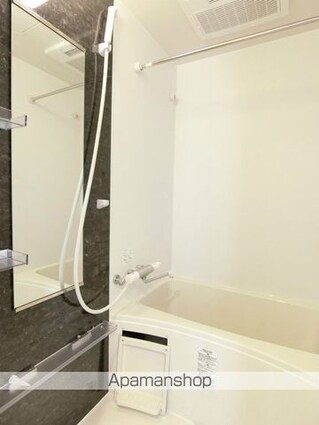 リブリ・ピアッツァ喜多見[1K/22.05m2]のバス