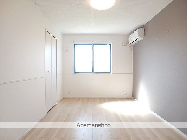 オリザ Aの内装写真