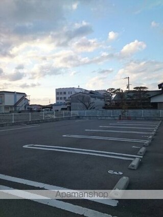 カーサ・ドマーニ[1LDK/49.17m2]の駐車場