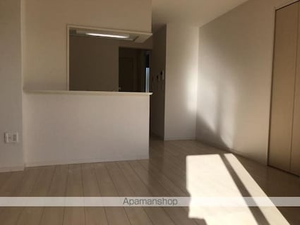 シーズンワンＡ[1LDK/44.95m2]のリビング・居間1