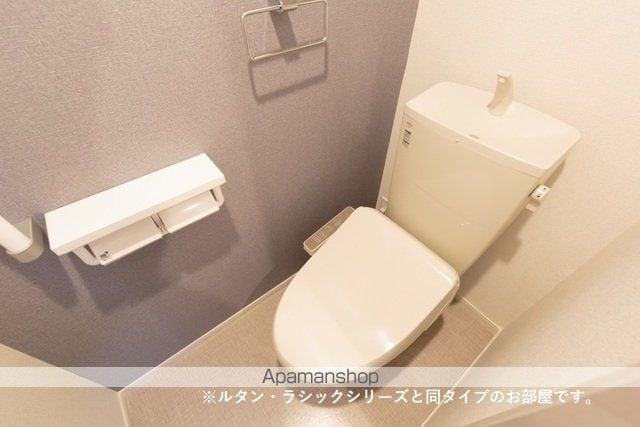 エクイティVの内装写真