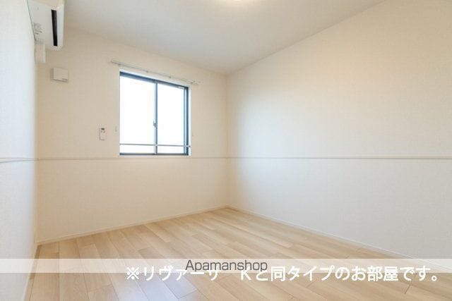 クールメゾン江原の内装写真