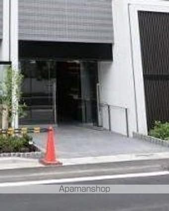 レジデンス東中野ガーデン[1R/32.43m2]のエントランス