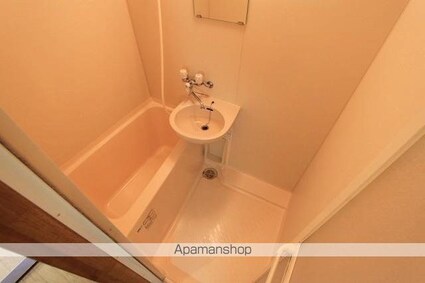 ピュアハイツ西町[1K/21.75m2]の洗面所