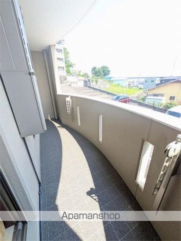 サンドマーニIIの内装写真