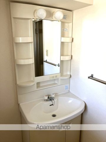 エーワイハイツ寺塚の内装写真