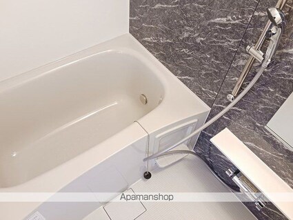 コンフォート各務原　Ｅ[1LDK/59.21m2]のバス