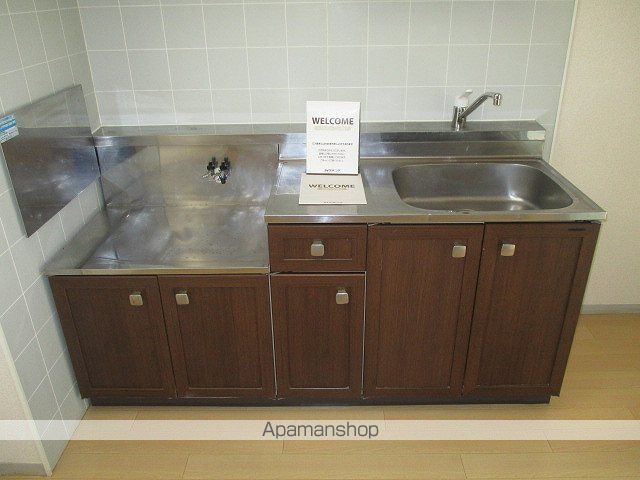 ロイヤルハイム高砂の内装写真