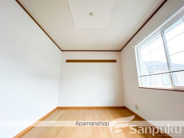 レジデンス淡路 Aの内装写真
