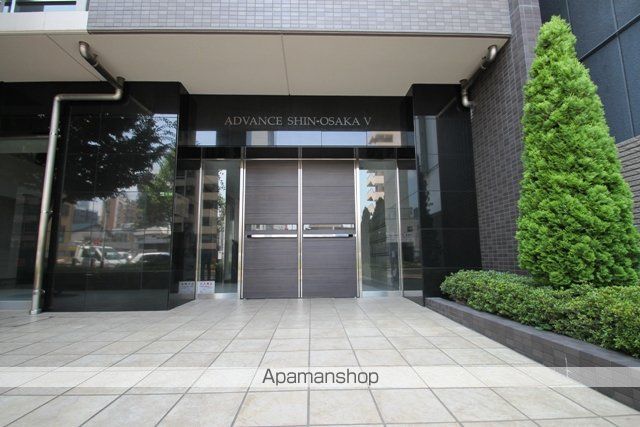 アドバンス新大阪Vの玄関写真