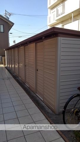 グリシーヌ1番館の玄関写真