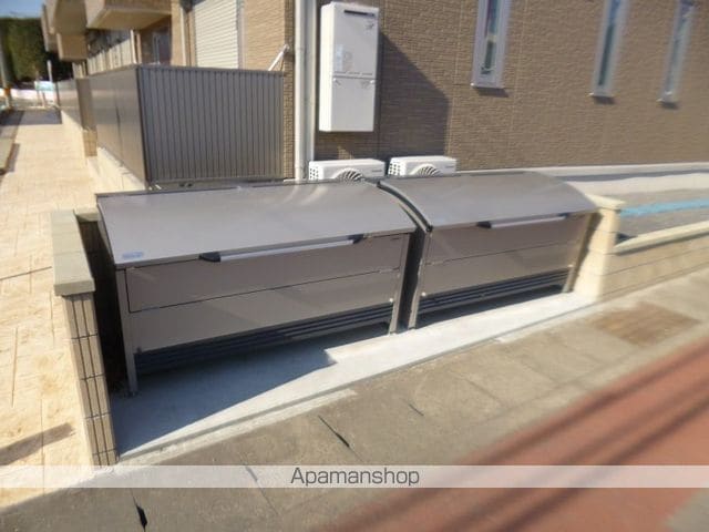 カーサ グランデの外観写真