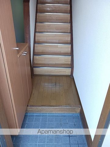 ソレアード石井 Aの内装写真