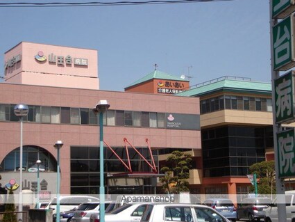 イースト　ステージ[1LDK/51.3m2]の周辺1