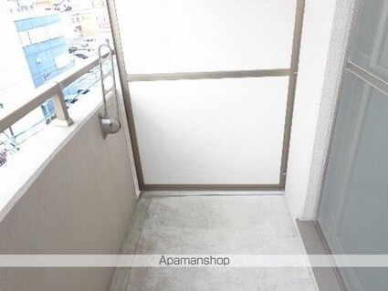 ＨＦ丸の内レジデンス[1K/27.3m2]のバルコニー