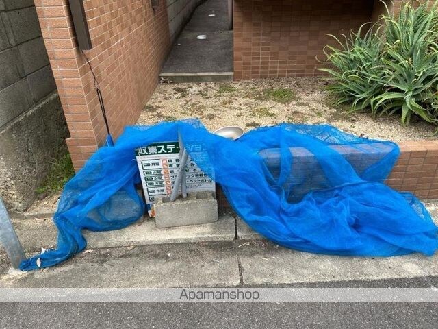 香川県高松市福岡町３丁目[1K/28.22m2]の共用部1