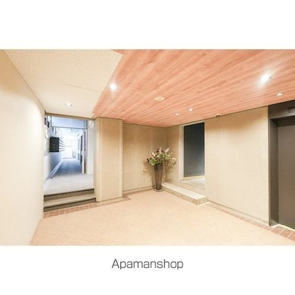 コンフォリア竹ノ塚イースト[1SLDK/61.69m2]のエントランス1