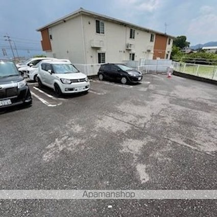 ＡＲＫ’Ｓ滋賀里[2LDK/57.26m2]の駐車場3