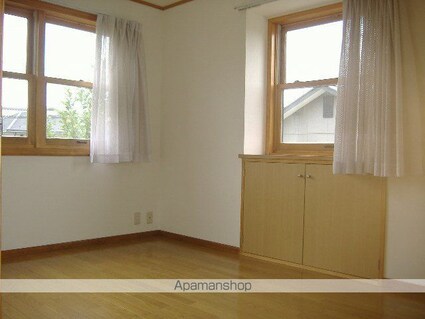 メゾン若宮Ａ[4LDK/88.45m2]の内装2