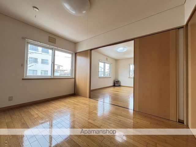 カーサ湯の浜IIの内装写真