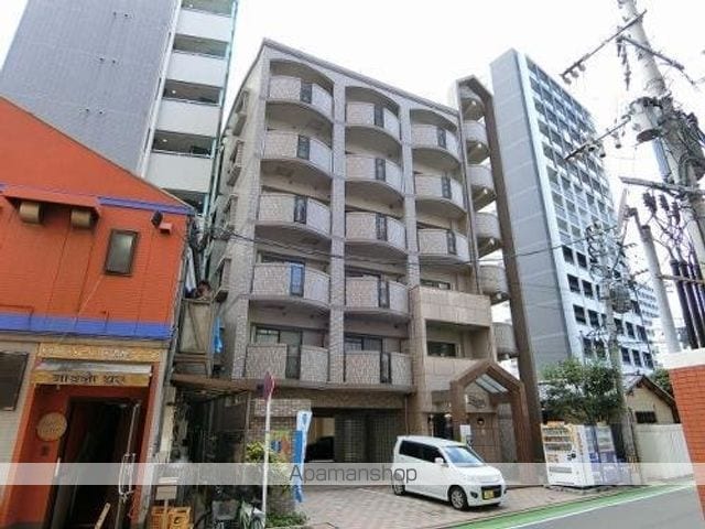 プレデュパルク壱番館の玄関写真
