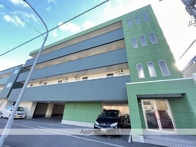 アールズフラット5の外観写真