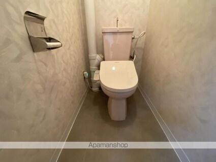 香川県高松市牟礼町牟礼[2LDK/57m2]のトイレ