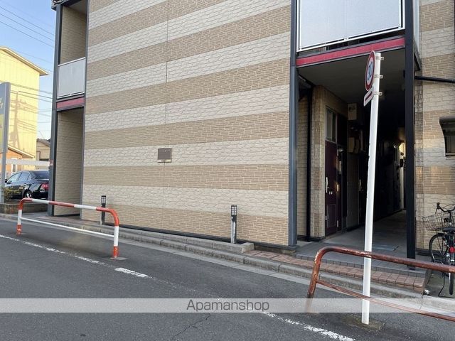 レオパレスすおうの玄関写真