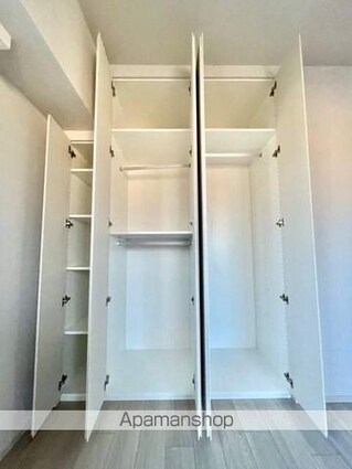 ステラメゾン三軒茶屋[2LDK/51.53m2]の収納2