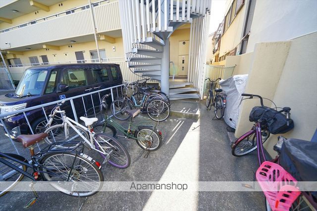 リブラン新北野の玄関写真