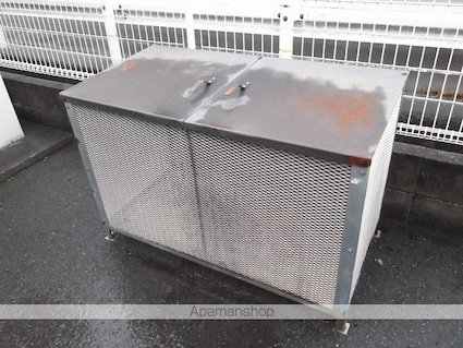 表・[1K/23.18m2]の共用部2