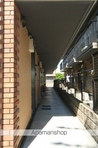フェリーチェヒルC棟の玄関写真