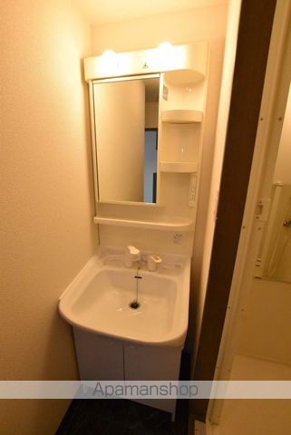 ルーブル4条館の内装写真