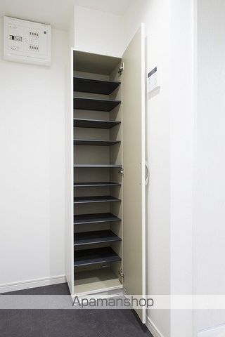 Vellaの内装写真
