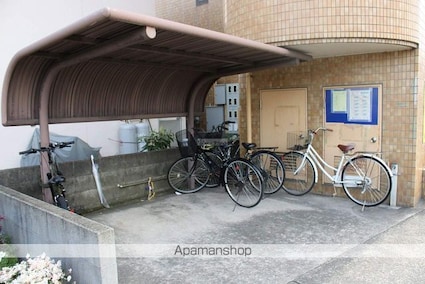 メゾンエル御幸[1R/20.07m2]の共用部2