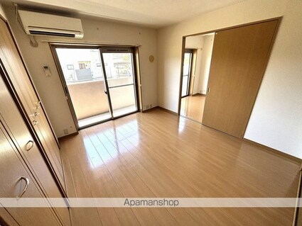 ブレインイケガミ[3DK/56.76m2]のリビング・居間