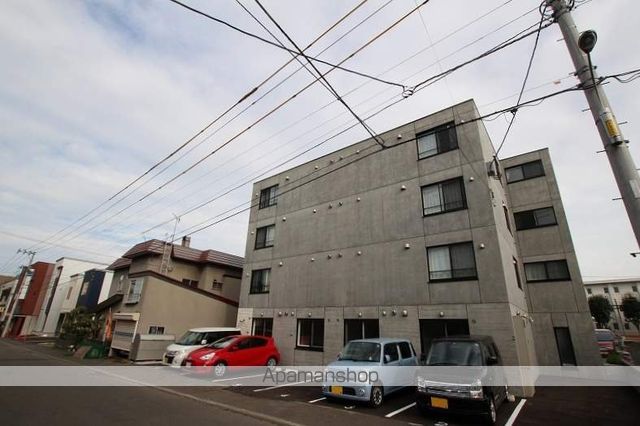 地下鉄東豊線 月寒中央駅 徒歩3分 4階建 築10年の外観写真