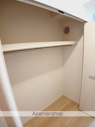 ルーベル桜井[1K/28.87m2]の収納