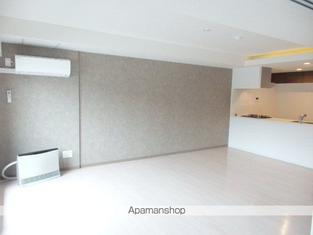 SーRESIDENCE宮の森の内装写真