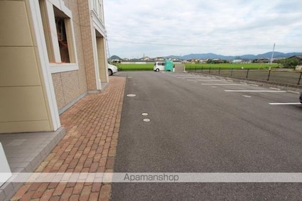 シルフィード　[2DK/56.47m2]の共用部1