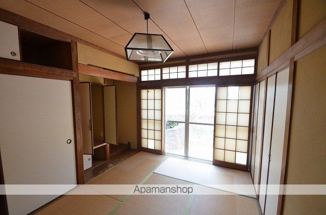 芸備線 安芸矢口駅 徒歩18分 2階建 築53年の内装写真