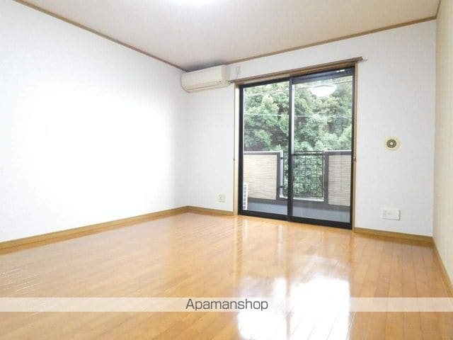 ファーストステイションの内装写真