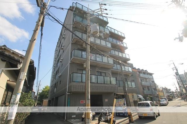 エル三津屋の外観写真