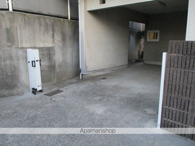 東急田園都市線 青葉台駅 徒歩11分 2階建 築32年の内装写真