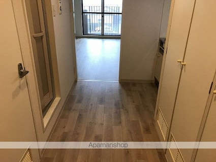 エステートヨーコー[1K/28m2]の玄関