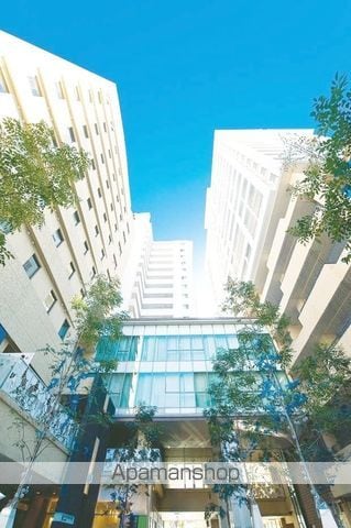 天神プレイス WEST棟の外観写真