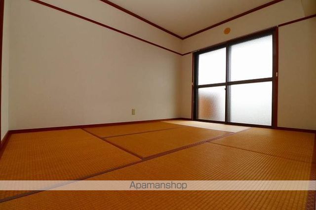 グリーンシールズ・オコの内装写真