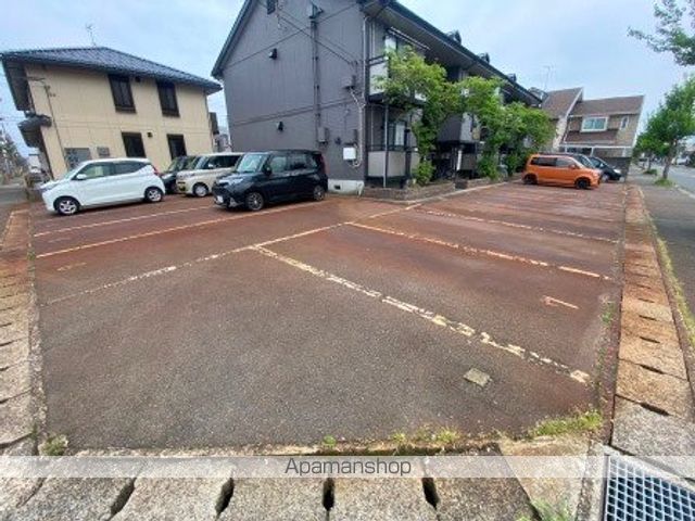 ニューロイヤルのその他写真