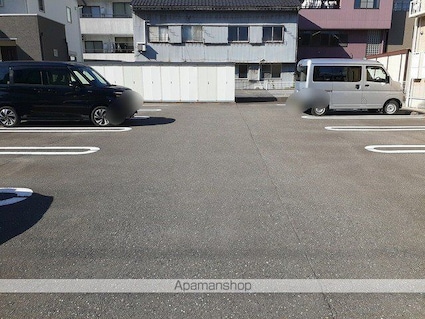 ヴァンベール　Ｂ[1LDK/41.98m2]の駐車場