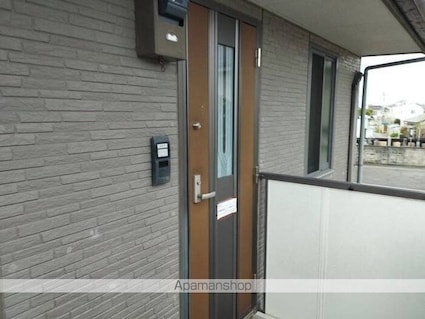 クレスト宇奈根[2LDK/55.28m2]の玄関2